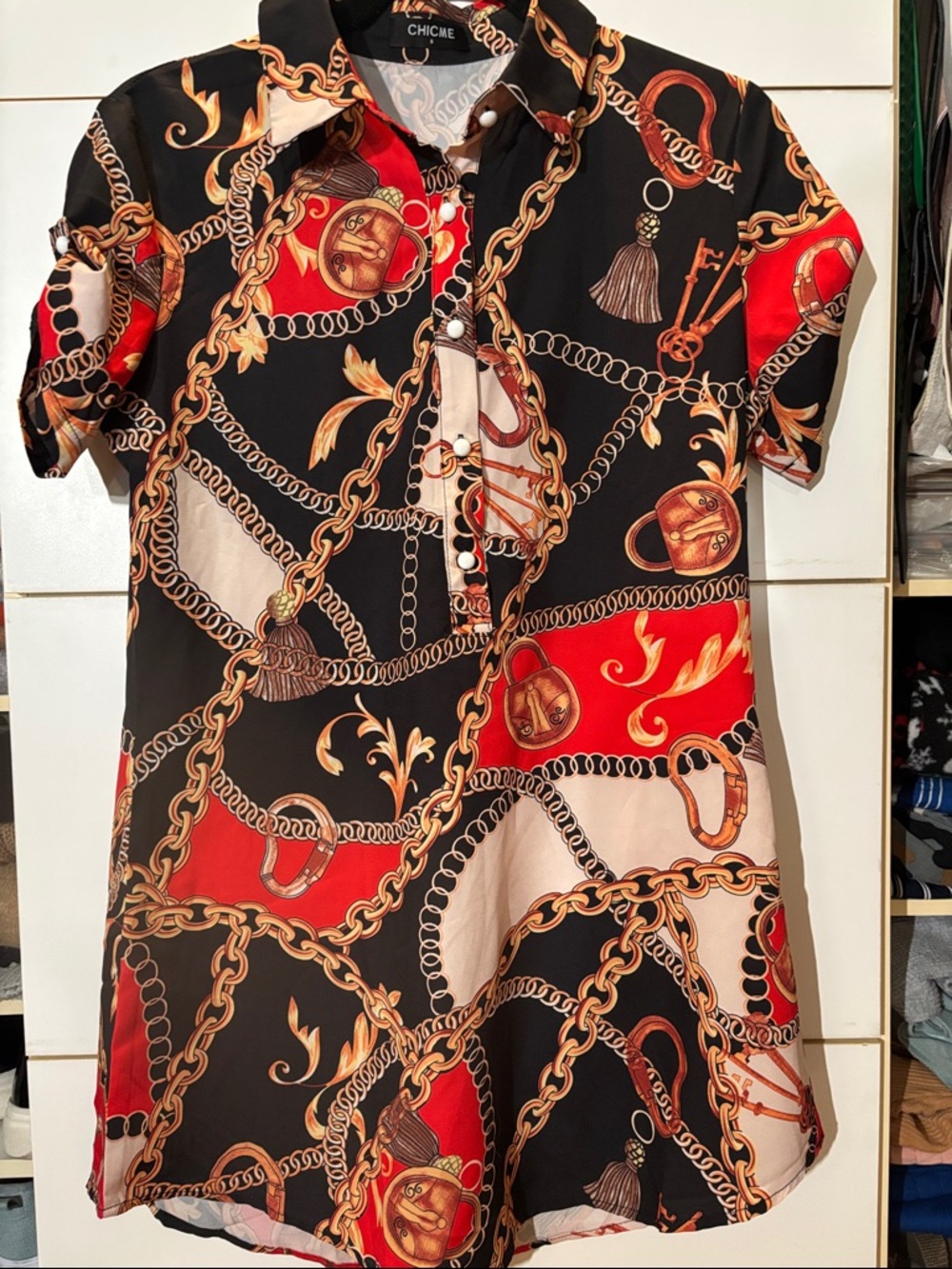 chic Black, Red & Cream Chain-Print Mini Shirt Dress